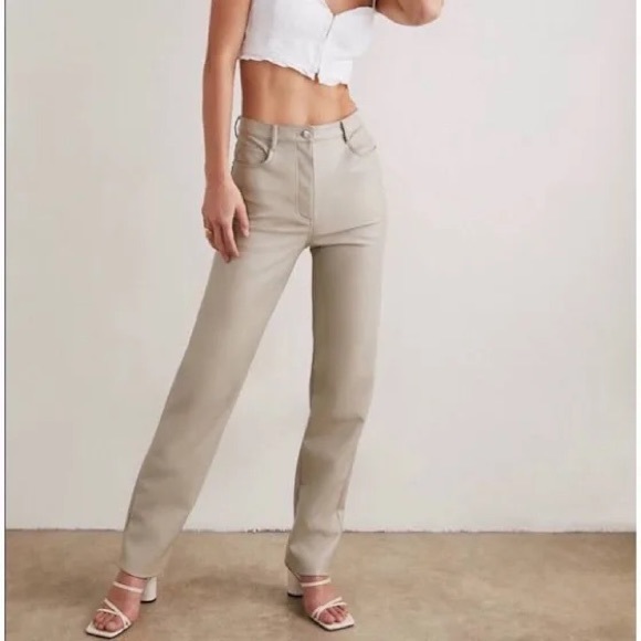Aritzia Melina Pants in Light Taupe - Picture 4 of 4